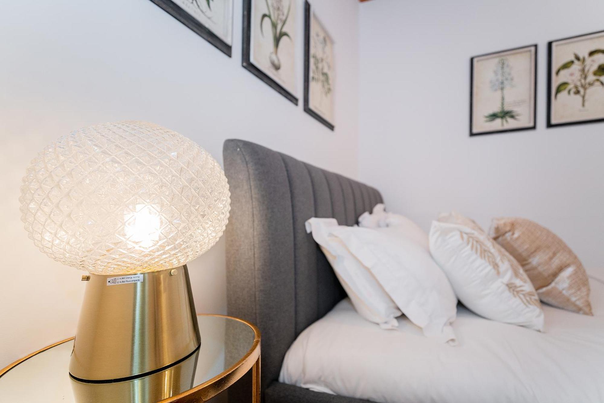 River View 1Bdr Apt In Alfama Close To Tram Lisboa 外观 照片